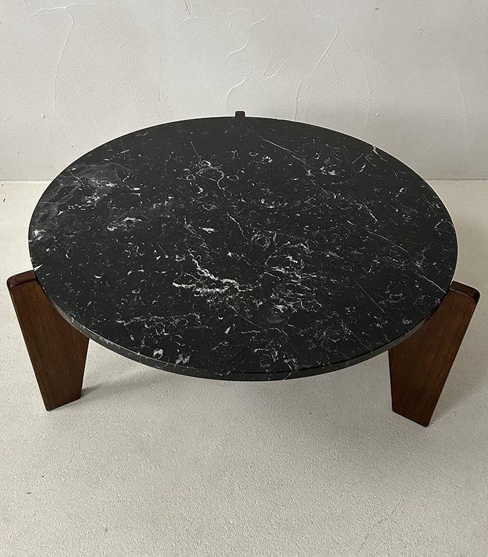 mesa marmol y roble detalle 2
