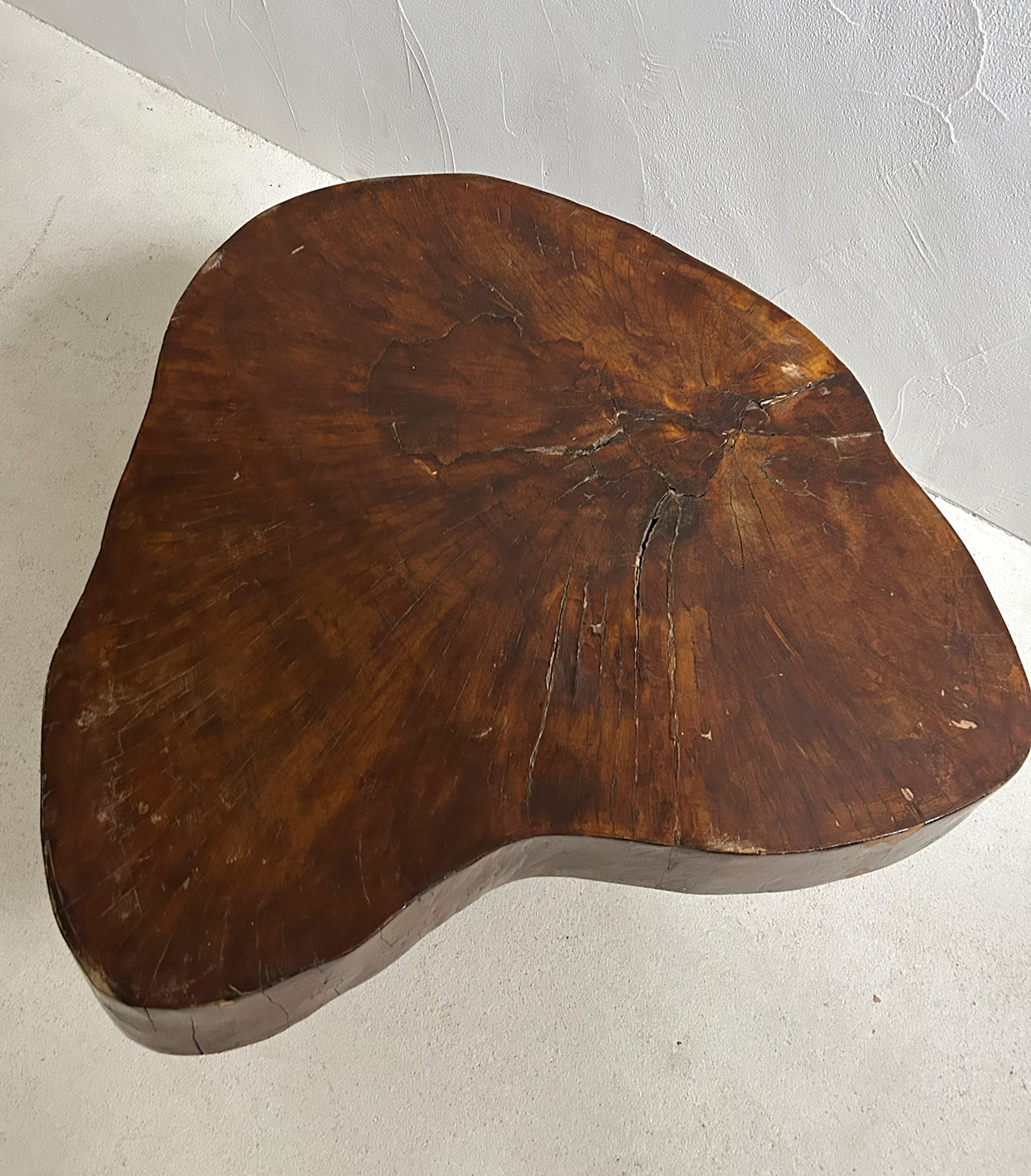mesa tronco detalle